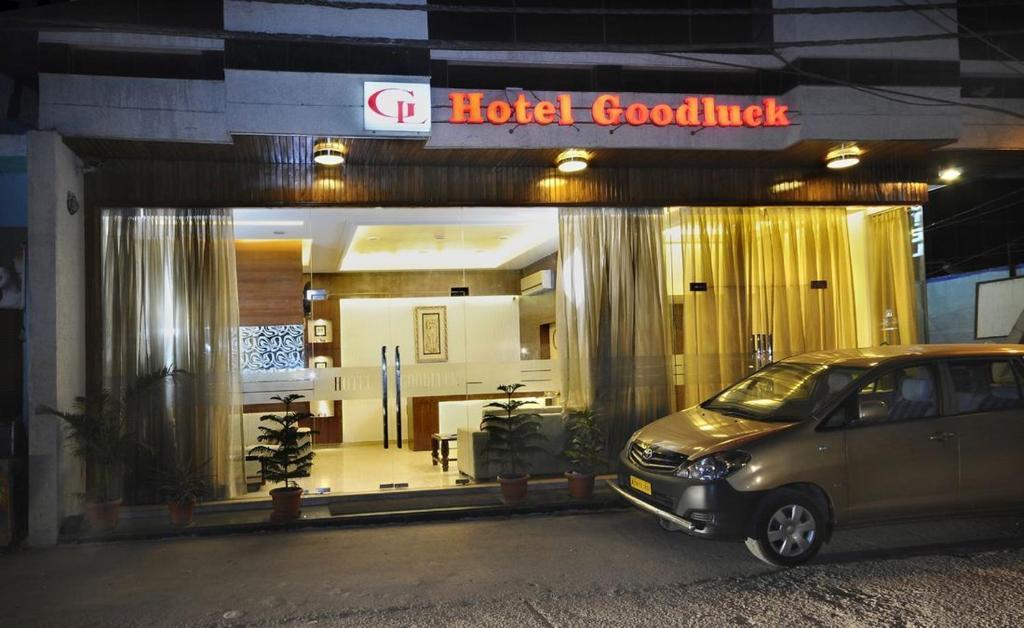 Airport Hotel Goodluck نيودلهي المظهر الخارجي الصورة