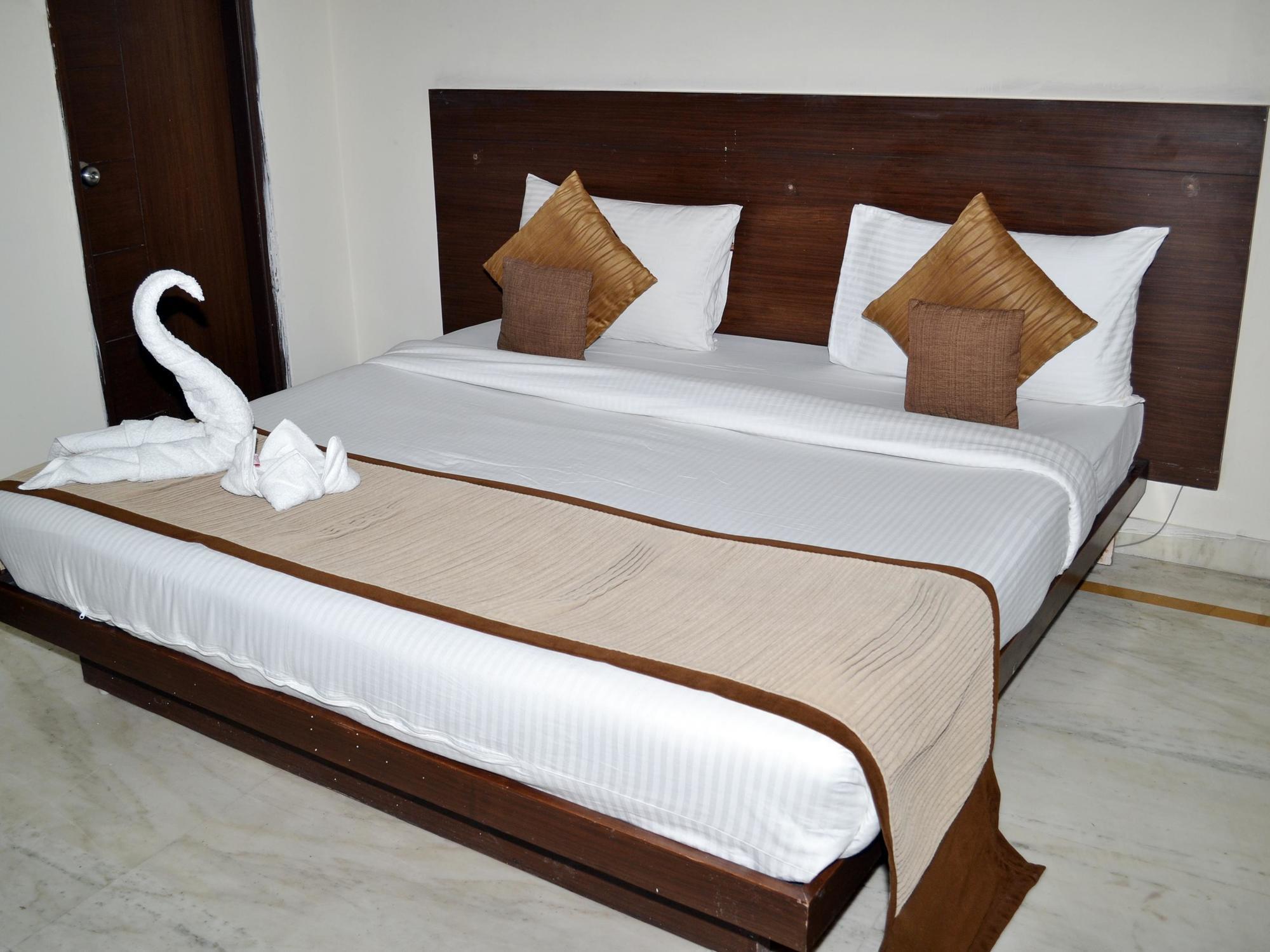 Airport Hotel Goodluck نيودلهي المظهر الخارجي الصورة